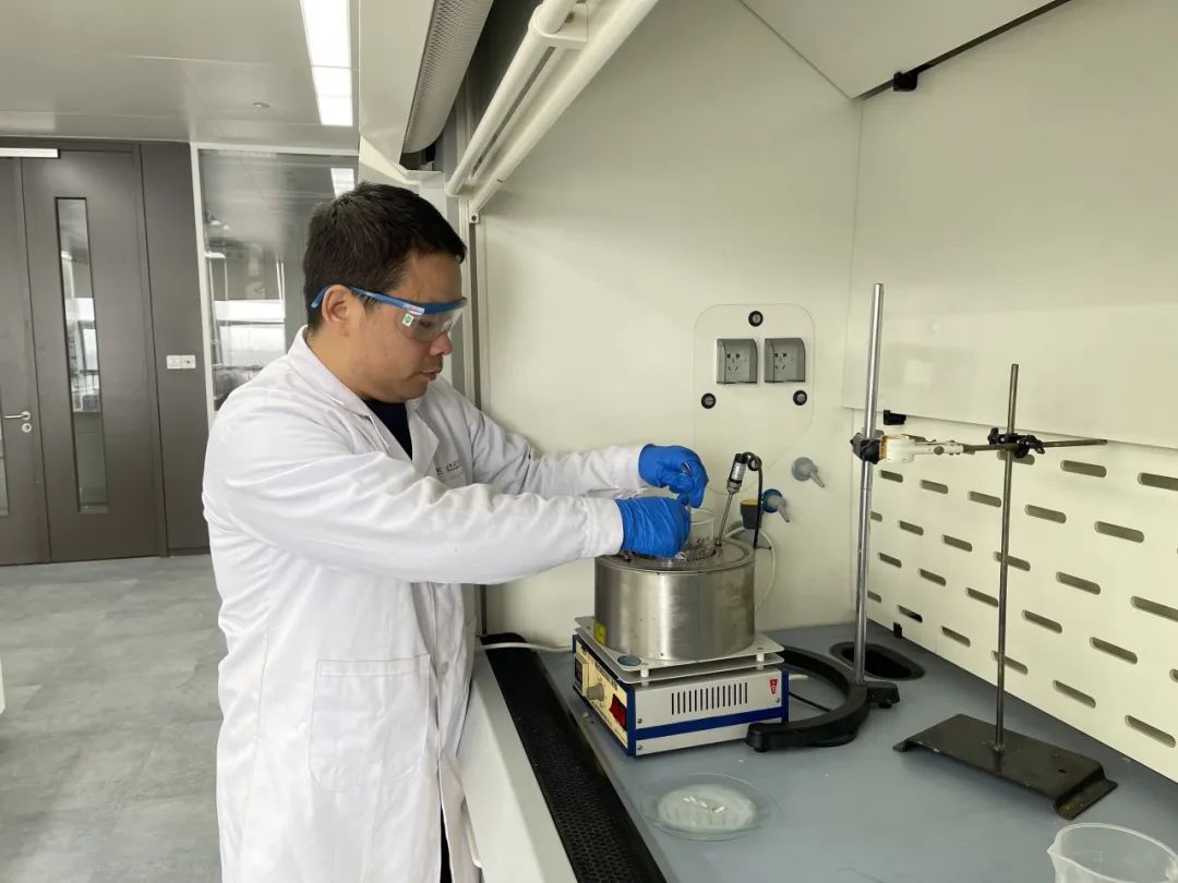 40001百老汇·(电子游戏)集团公司